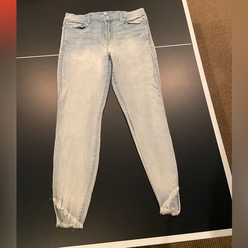 7 For All Mankind Ankle Guenevere jeans size 31